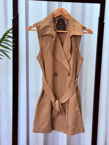 Short Trench Vest