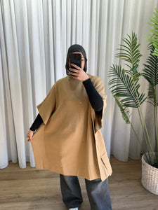 Ela Poncho