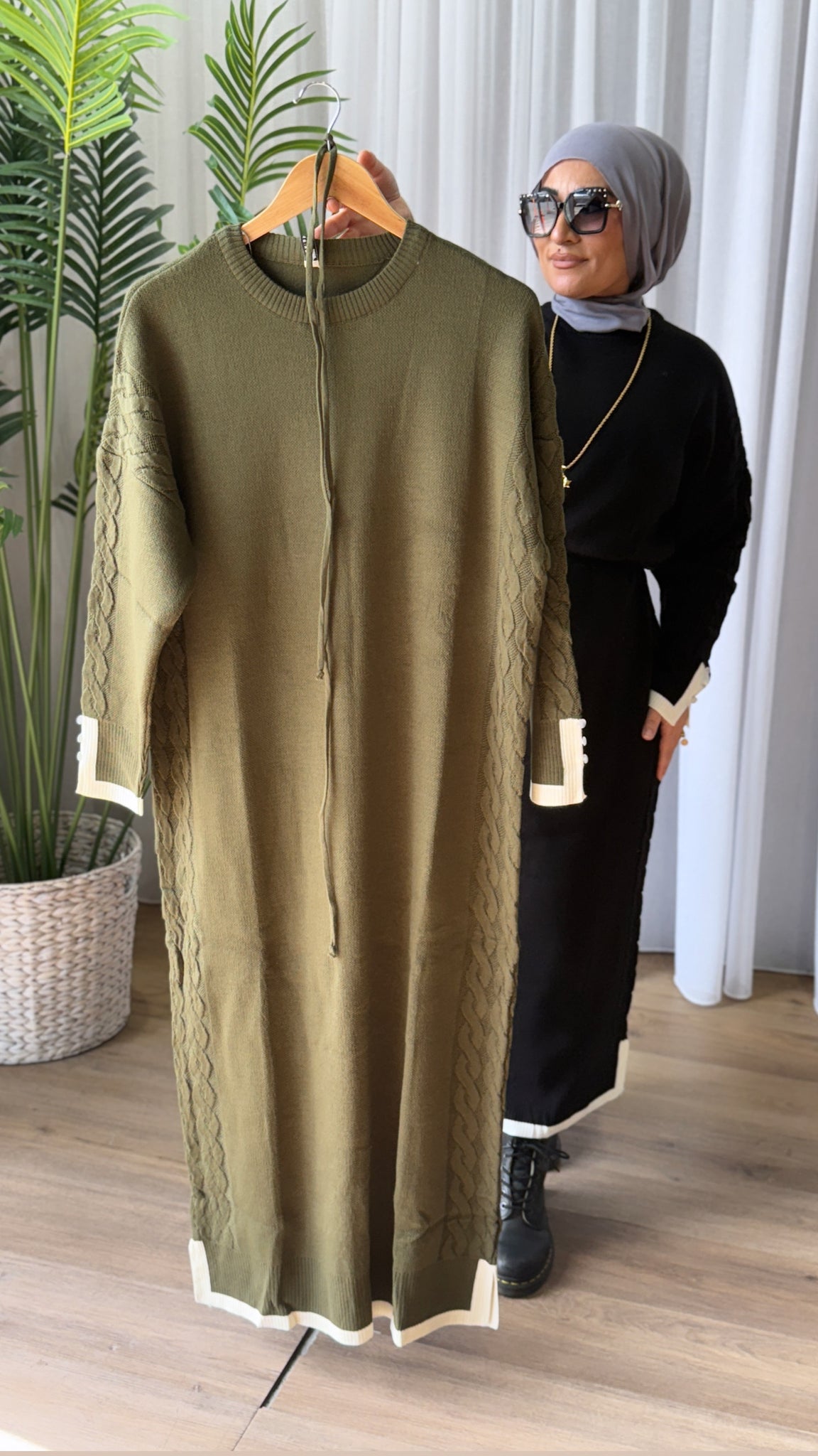 Meyza Dress
