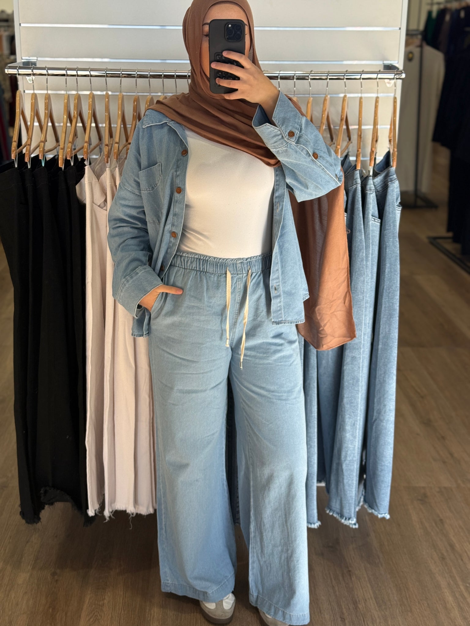 Love Denim Pants